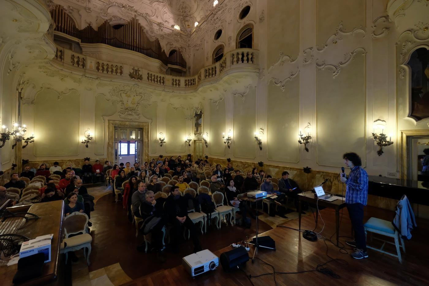 Photo Journalism Conference with "Luca Bracali" at the Grand Hotel Continental