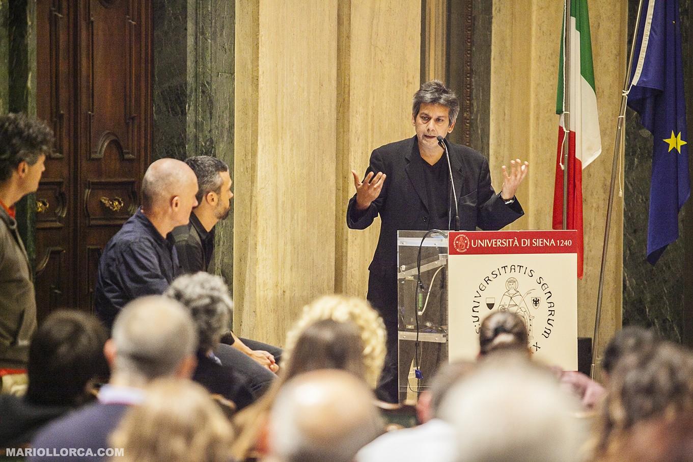 Photo Journalism Talks "The Storytelling Power of Photography" at the University of Siena