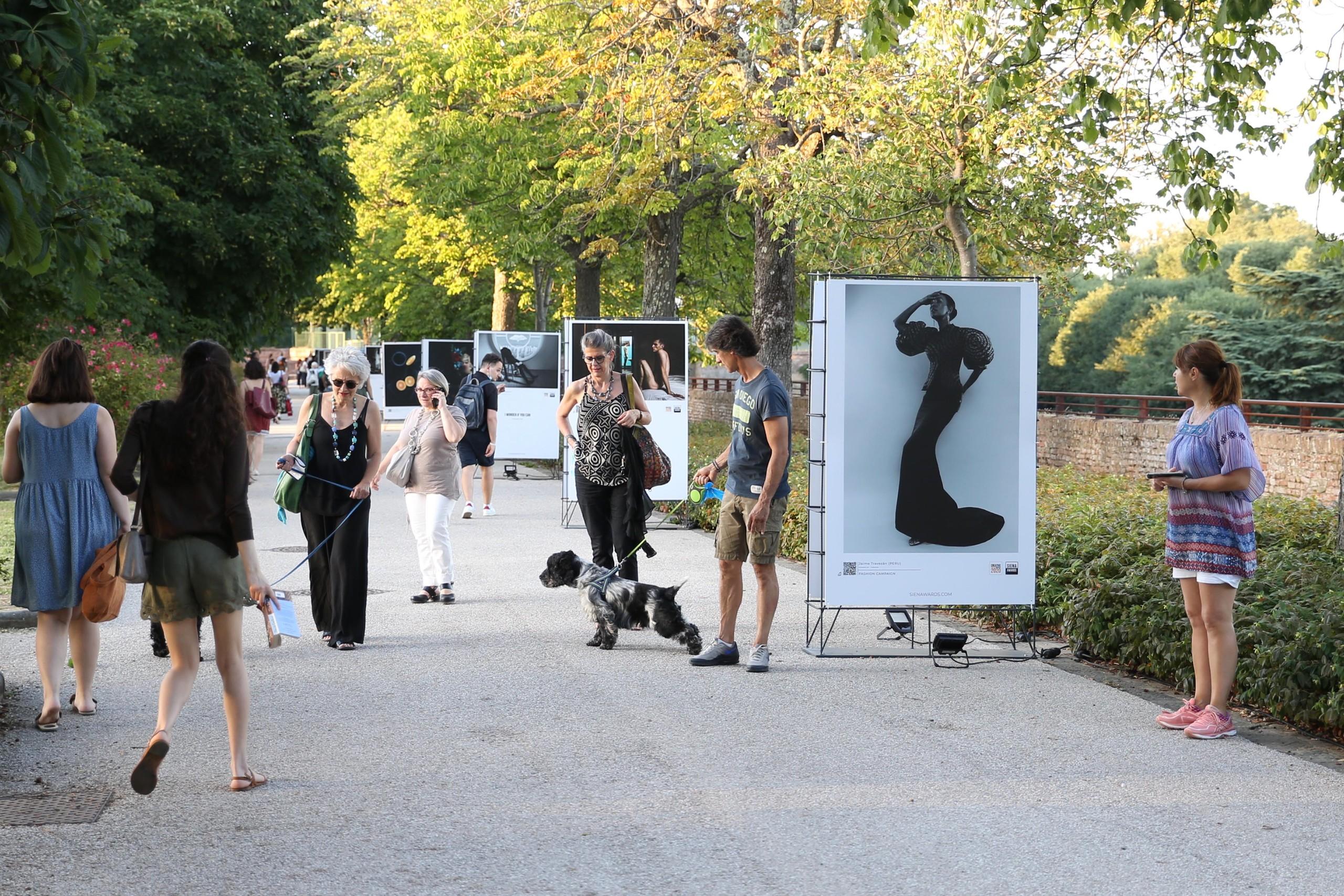 Exhibition "I Wonder If You Can" at Fortezza Medicea